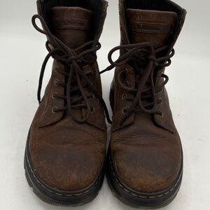 Dr. Martens Combs Crazy Horse Leather Casual Boots in Brown Unisex M7/ W8 LA004